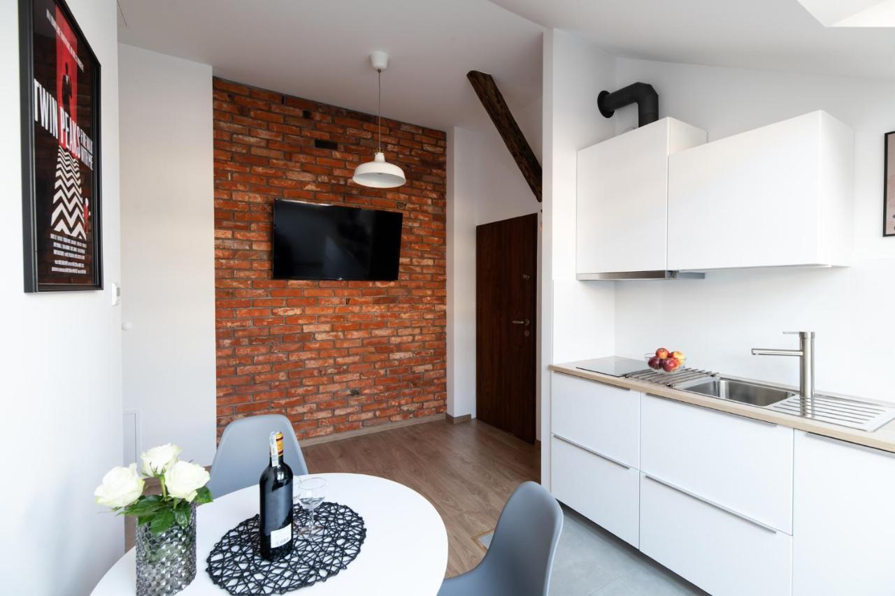 Neo Sky Apartment, Free Parking, 15 Min Walk Old Town&Kazimierz - By Homelike Krakow Luaran gambar