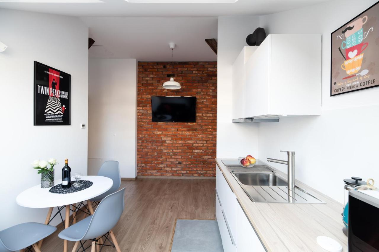Neo Sky Apartment, Free Parking, 15 Min Walk Old Town&Kazimierz - By Homelike Krakow Luaran gambar